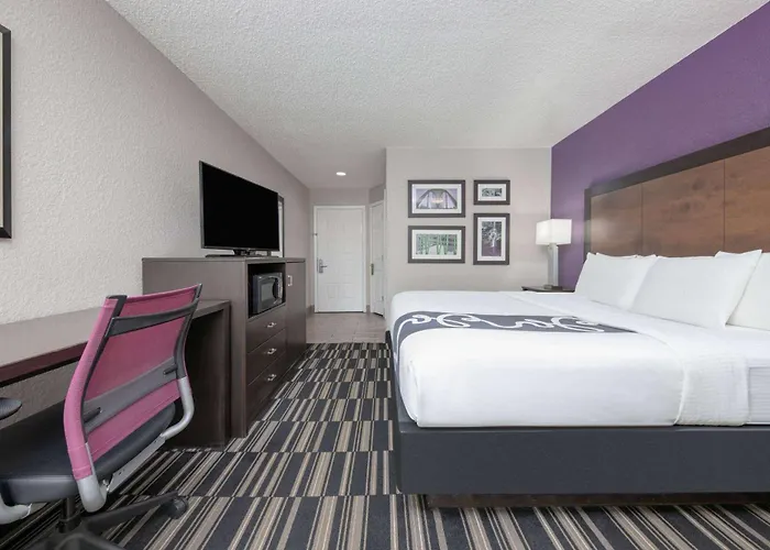 La Quinta Inn By Wyndham El Dorado