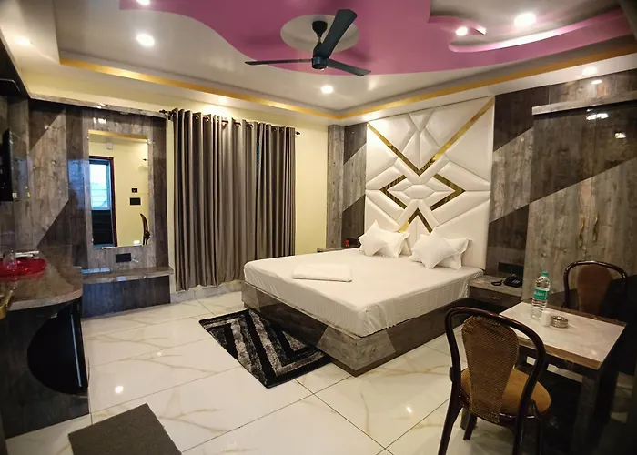 Mandarmani Hotels