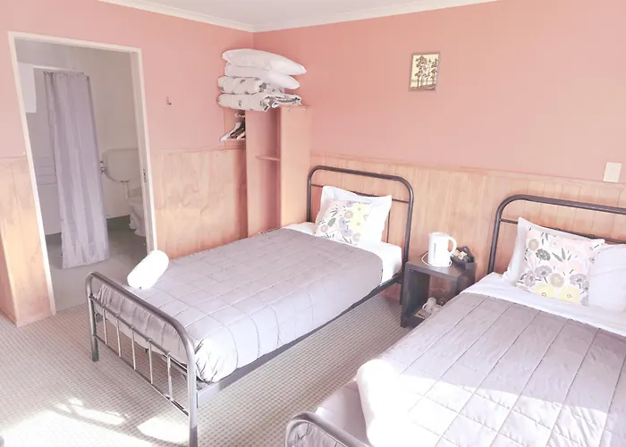 Waitomo Caves Hotels
