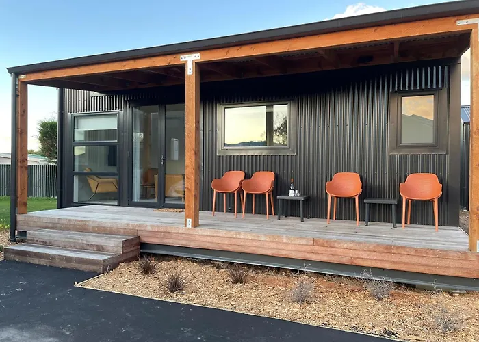 Waimate Hotels