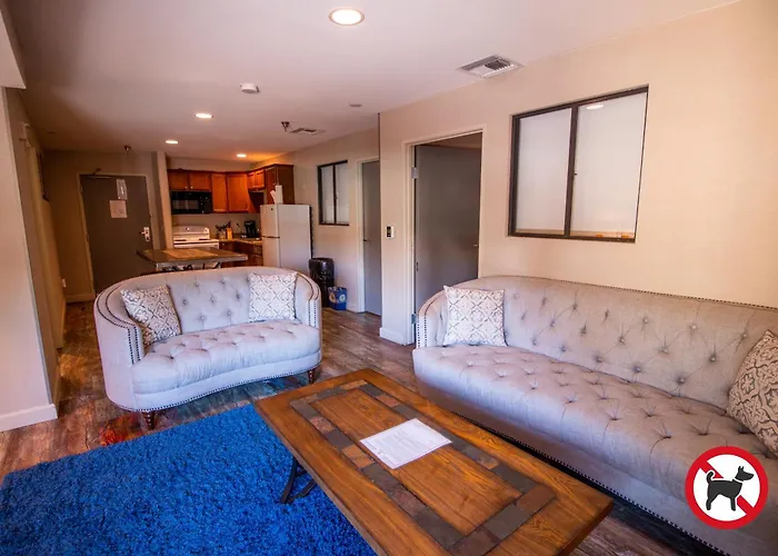 Empeiria High Sierra Hotel Mammoth Lakes