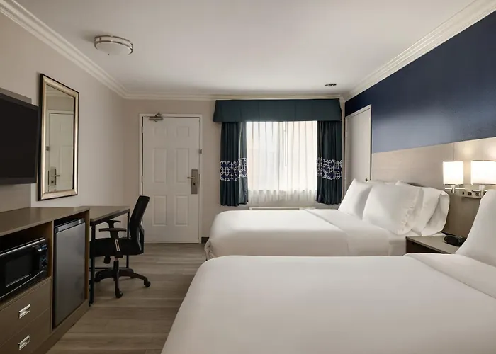 Quality Inn Lake Elsinore I-15
