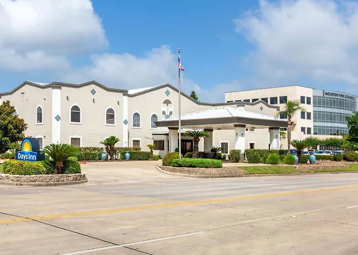 Days Inn & Suites By Wyndham Webster Nasa-Clearlake-Houston