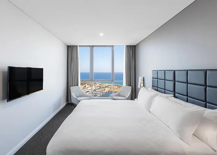 Hastings Point Hotels