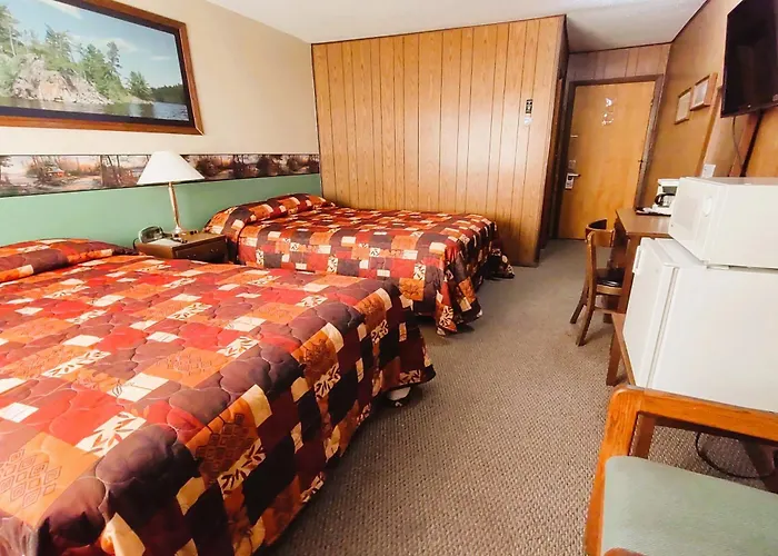 Love Hotels Voyageur By Oyo At International Falls Mn