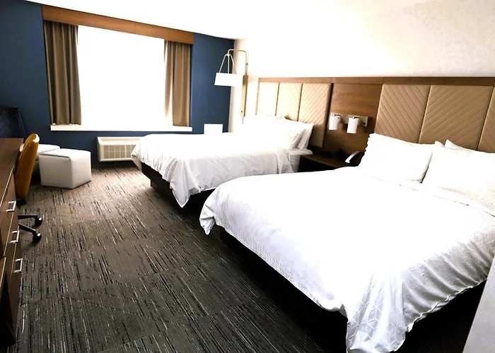 Holiday Inn Express Detroit-Birmingham By Ihg