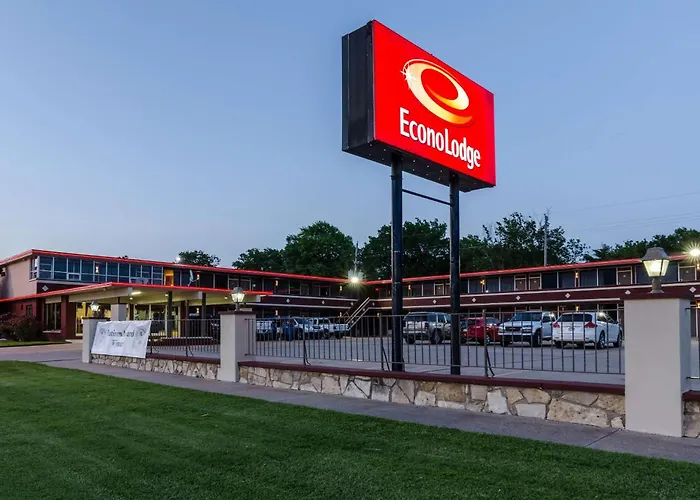 Econo Lodge Winfield