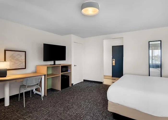 Spark By Hilton Grapevine Dfw North