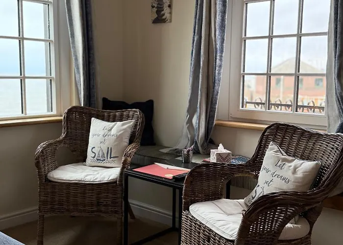 Arbroath Hotels