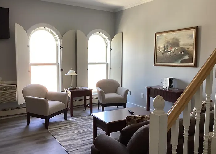Kentville Hotels