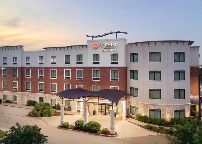 Best Western Premier Crown Chase Inn & Suites Denton