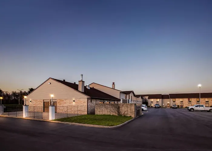 Days Inn By Wyndham Black River Falls - Access To Atv Trail