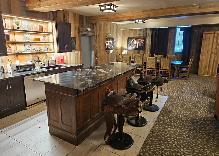 Eaglescape Suites And Event Center Miles City