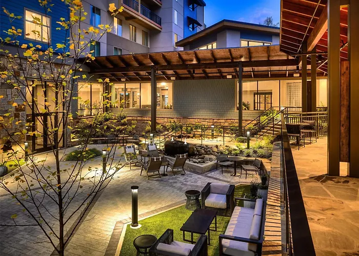 Embassy Suites By Hilton Gatlinburg Resort