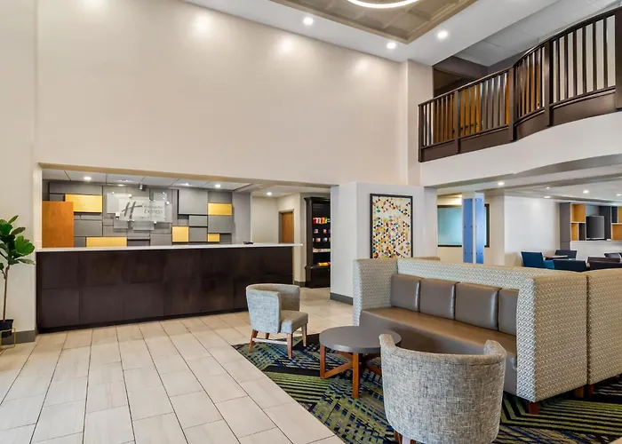 Holiday Inn Express & Suites Jacksonville South East - Medical Center Area By Ihg