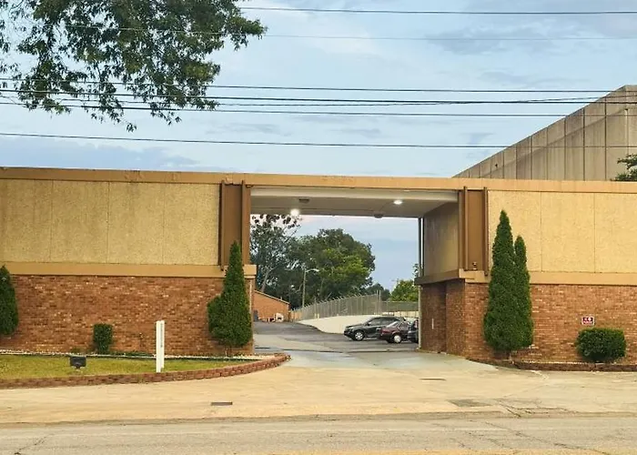 College Inn Spartanburg