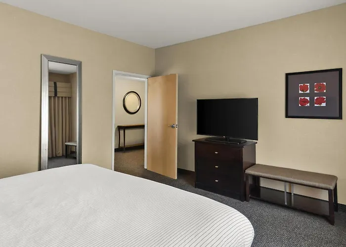Cambria Hotel Columbus - Polaris
