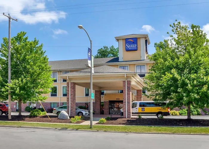 Sleep Inn & Suites Milwaukee Airport