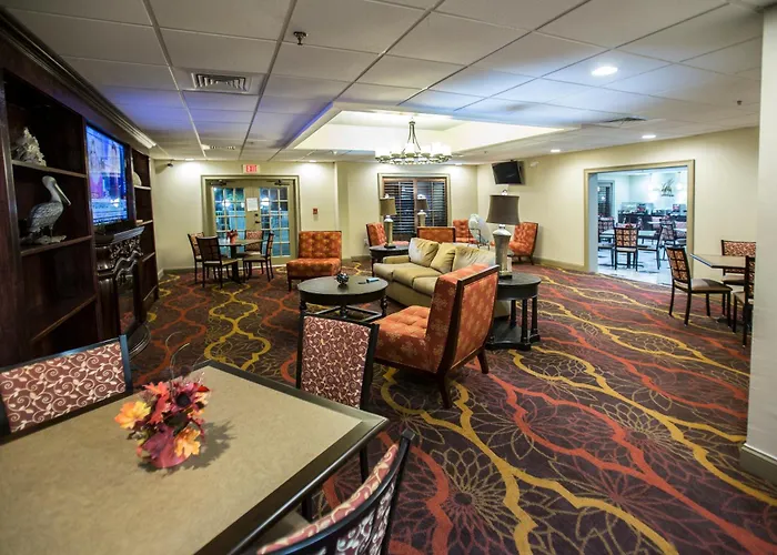 Best Western Plus Ambassador Suites Venice Gardens