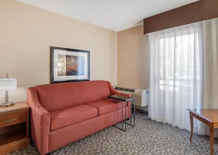 Best Western Plus Oak Harbor Hotel & Conference Center