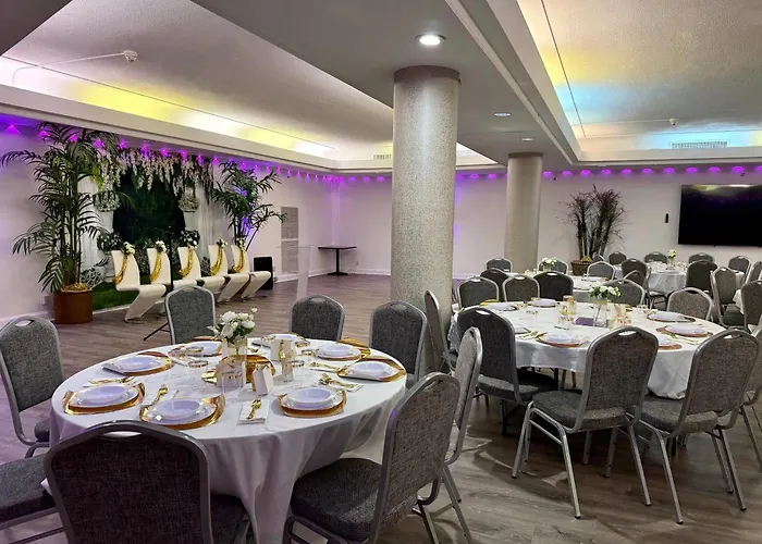 Country Inn & Suites By Radisson, Downtown Albany New York
