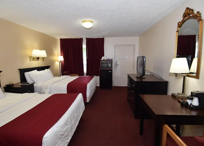 Knights Inn Oswego East