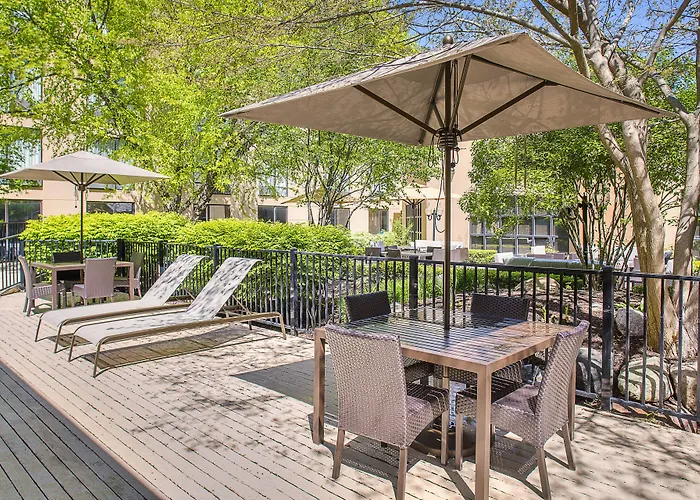 Courtyard By Marriott Ann Arbor Hotel