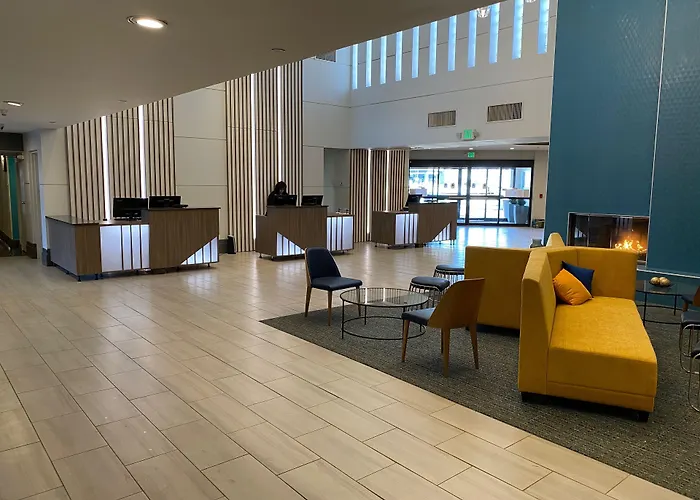 Best Western Premier Denver East