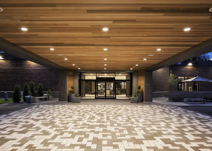 Delta Hotels By Marriott Minneapolis Northeast