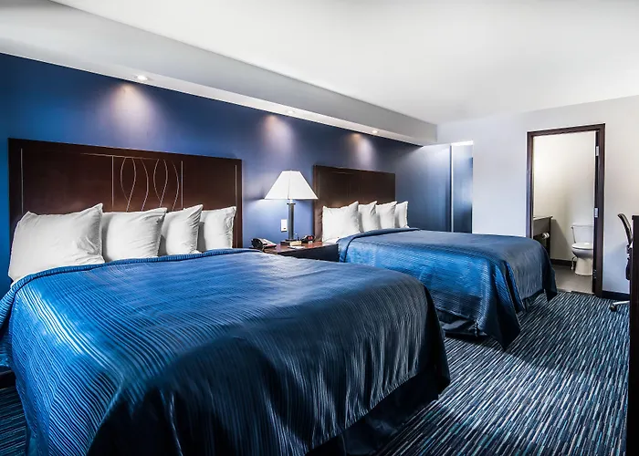 Clarion Pointe Syracuse Downtown Hotel
