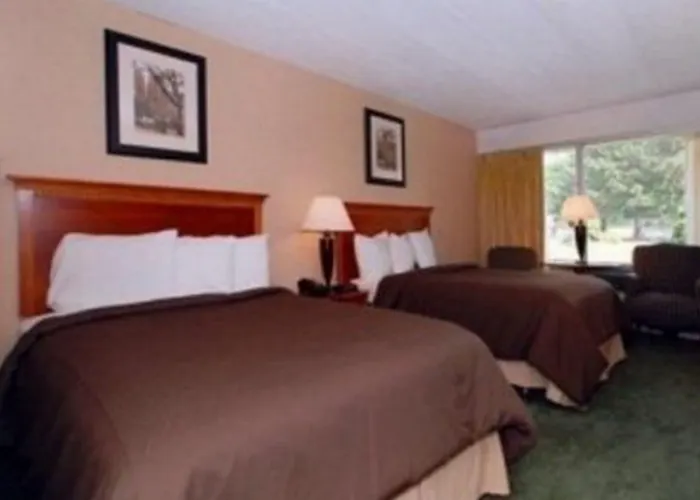 Newburgh Inn