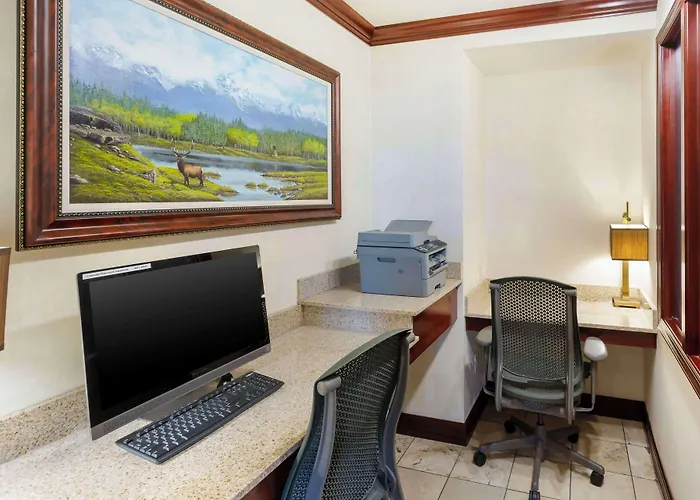 Best Western Plus Weston Inn Logan
