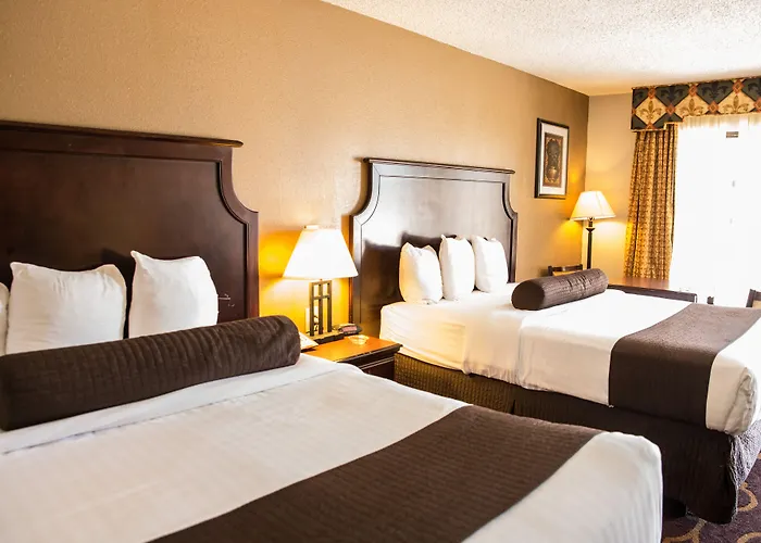 Mockingbird Inn & Suites Monroeville