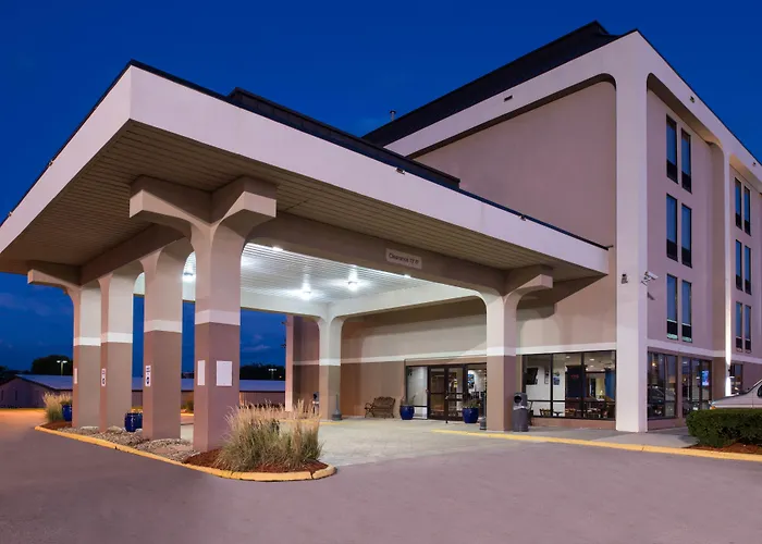 New Victorian Inn & Suites Omaha