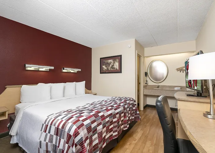 Red Roof Inn Mystic - New London