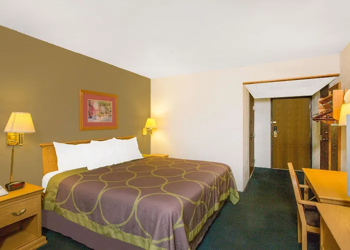 Super 8 By Wyndham Blytheville