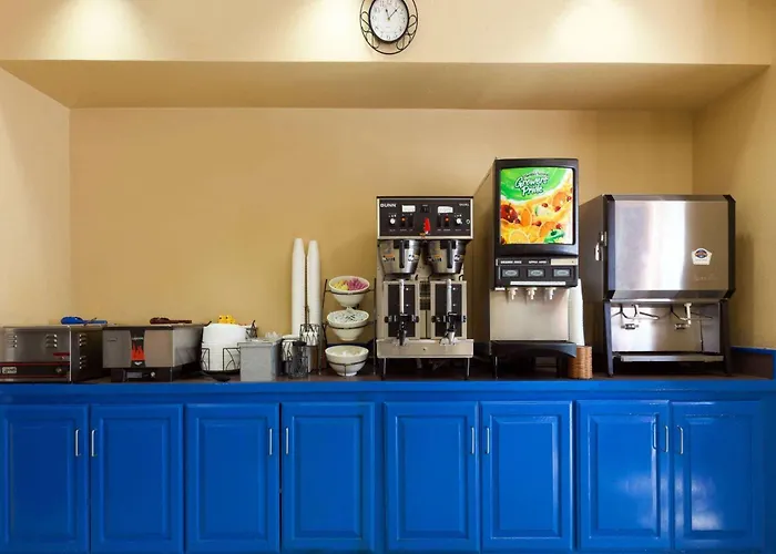 Extend-A-Suites - Extended Stay, I-40 Amarillo West