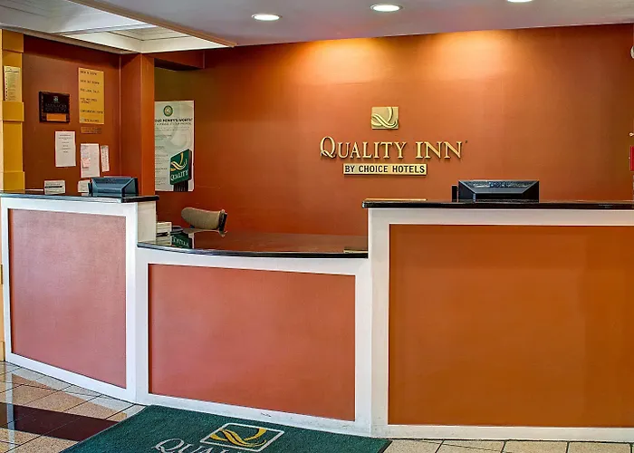 Quality Inn Richmond North Yellow Tavern