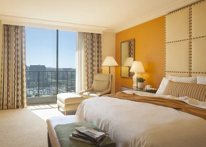 Fashion Island Hotel Newport Beach