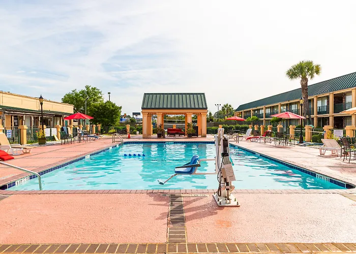Quality Inn Richmond Hill - Savannah I-95