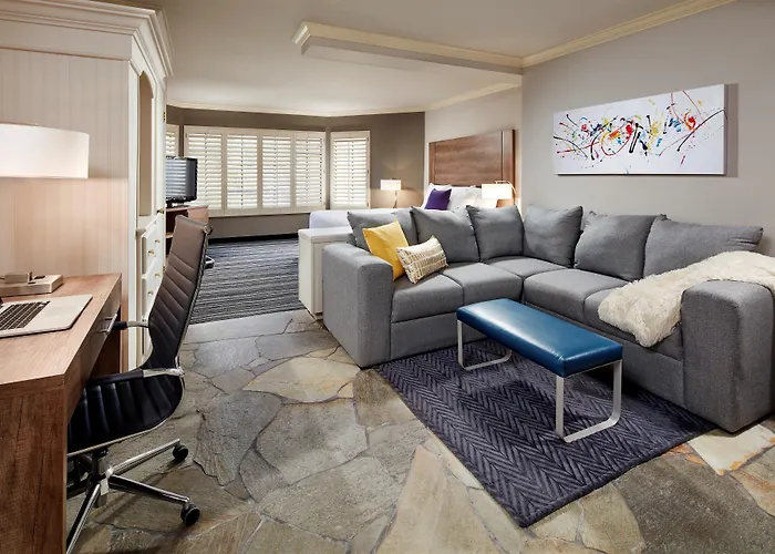 Best Western Posada Royale Hotel & Suites Simi Valley