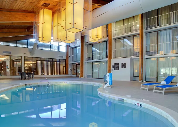 Doubletree By Hilton Harrisonburg Hotel