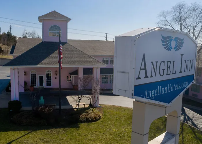 Angel Inn - Central Branson