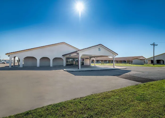 Americas Best Value Inn Bonham
