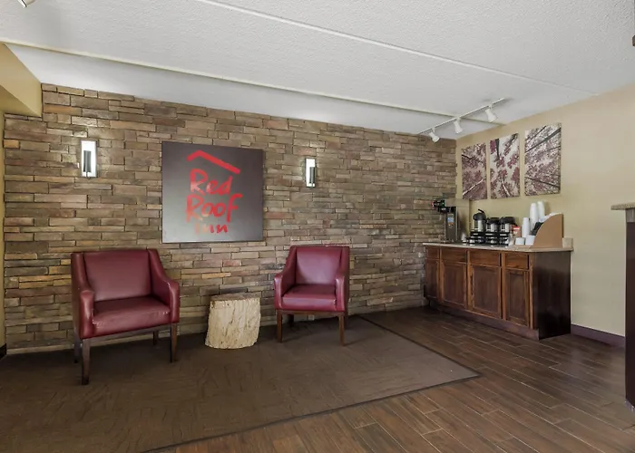 Red Roof Inn Hickory