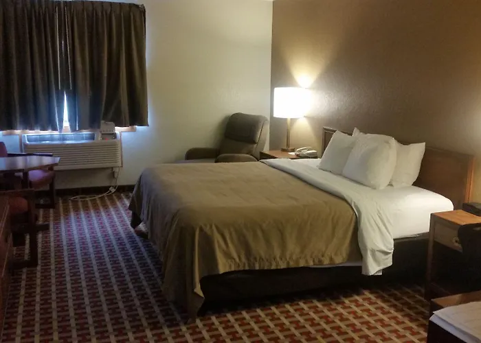 Quality Inn & Suites Marion