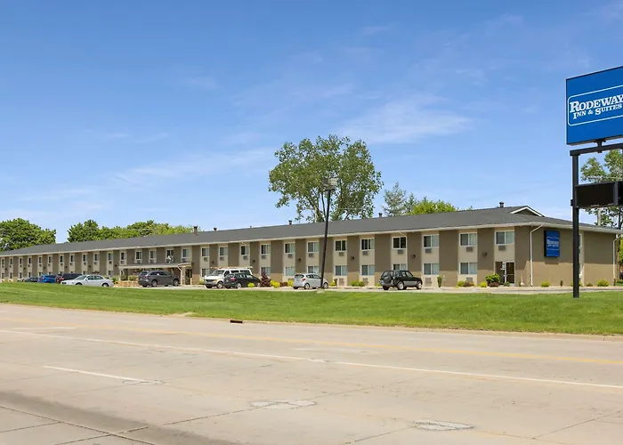 Rodeway Inn & Suites Grand Rapids Southeast Cascade