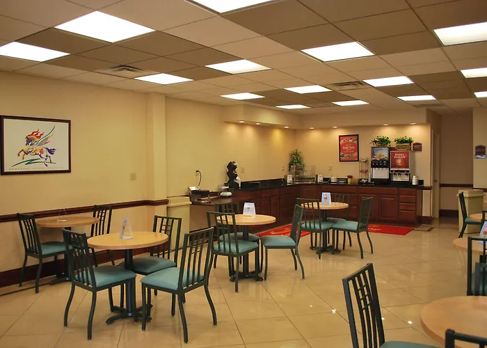 Econo Lodge Louisville Downtown