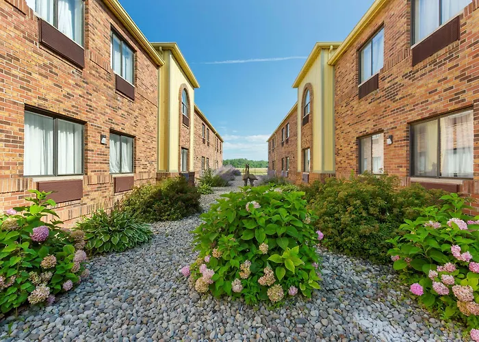 Quality Inn Alexis Rd Toledo