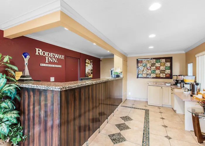 Rodeway Inn Escondido Downtown